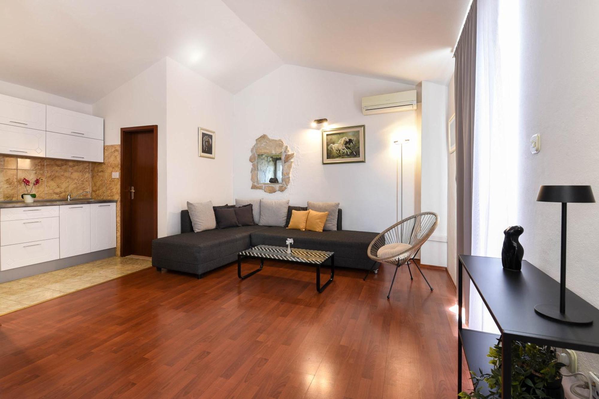 Villa Danica On The Hills, Seaview Podstrana Exterior photo